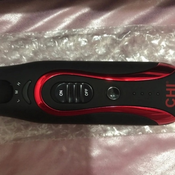 Chi Escape cordless curling iron - Picture 2 of 5